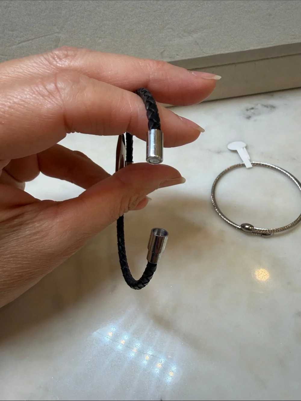 Set of 3 bracelets real black leather, cable and adjustable, stainless steel.
